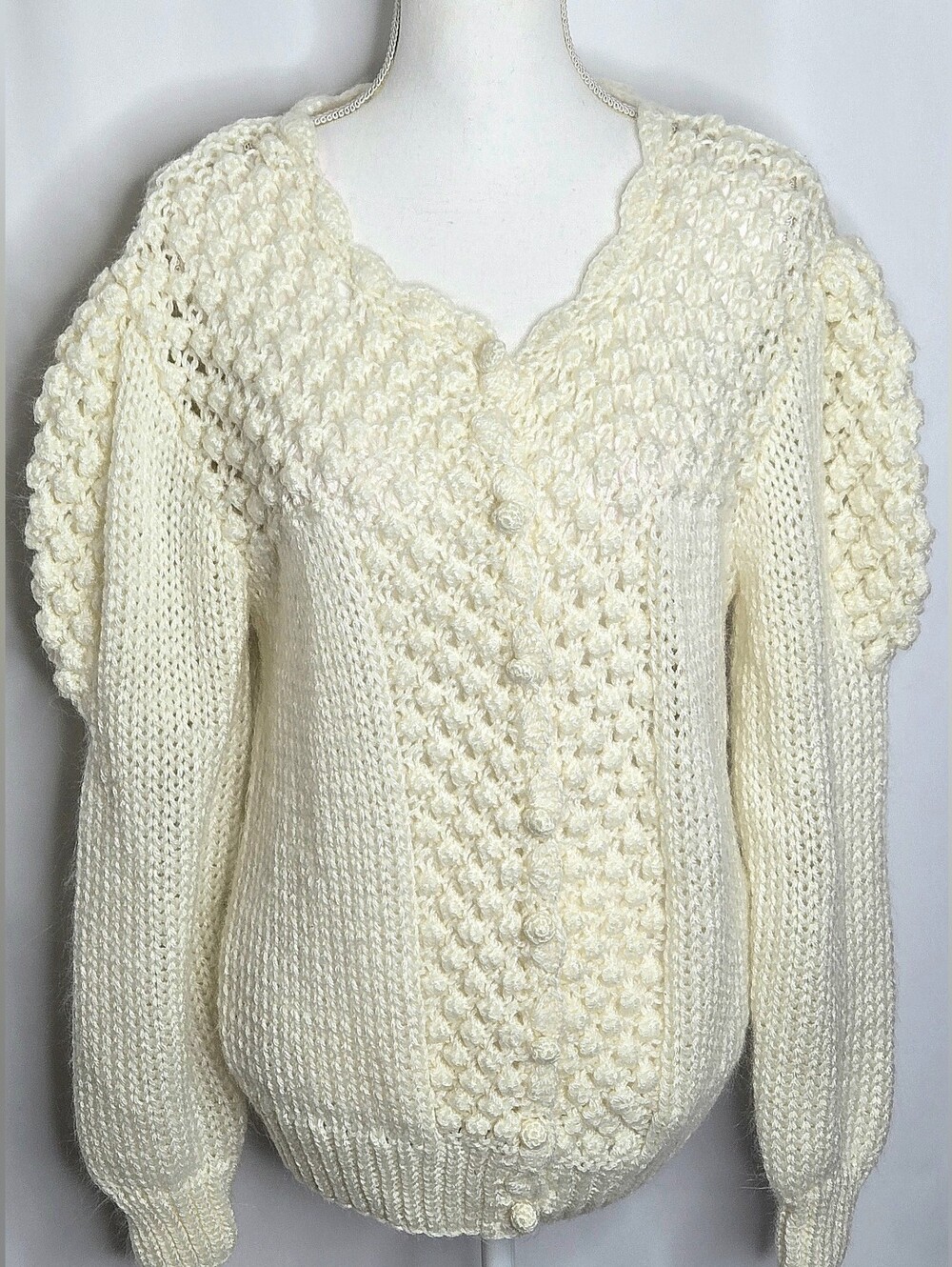 Exclusive Imports Aran Inspired Hand Knit Bobble Cardigan NWOT M 38